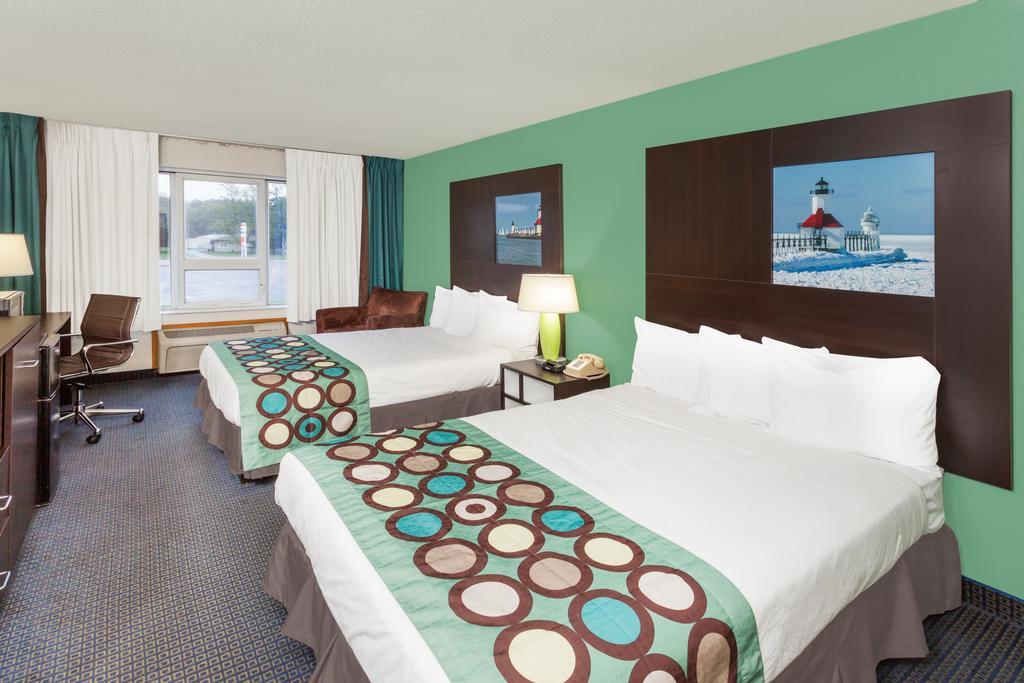 Super 8 By Wyndham Stevensville St Joseph Bagian luar foto